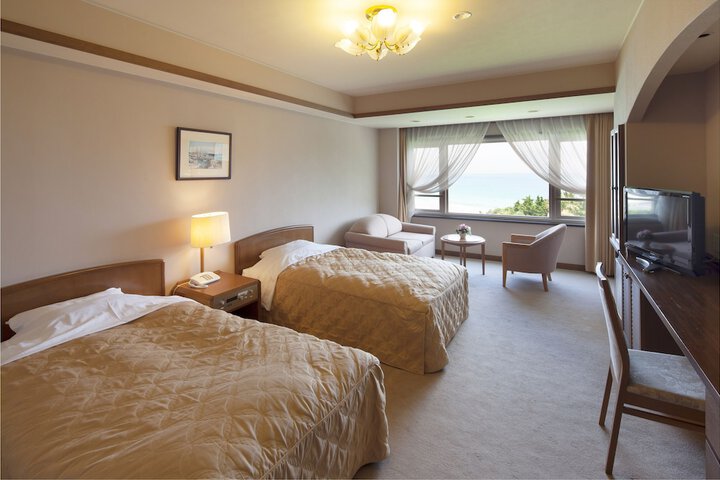 Room 7 of 45