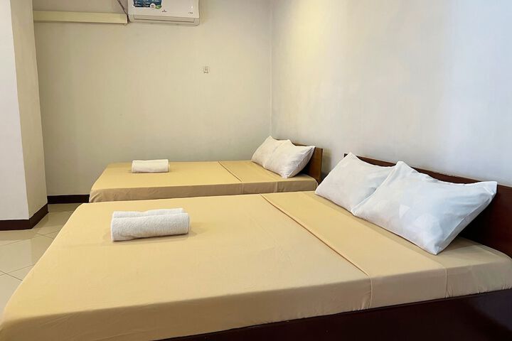 Room 40 of 84