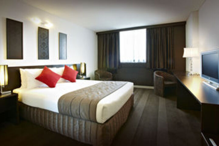 Room 9 of 44