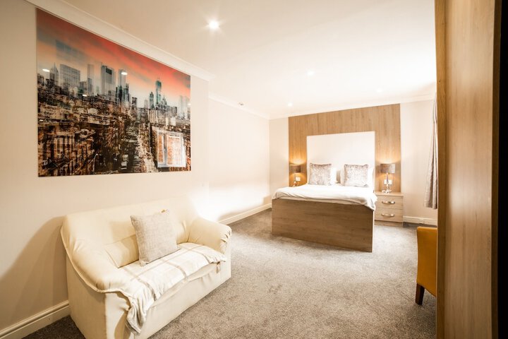 Room 9 of 31