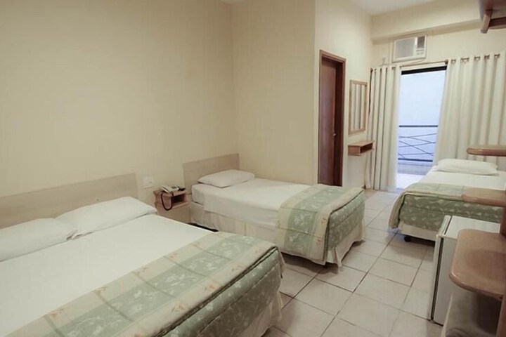 Room 16 of 59