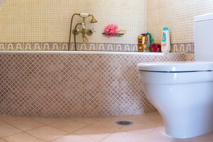Room 6 of 40