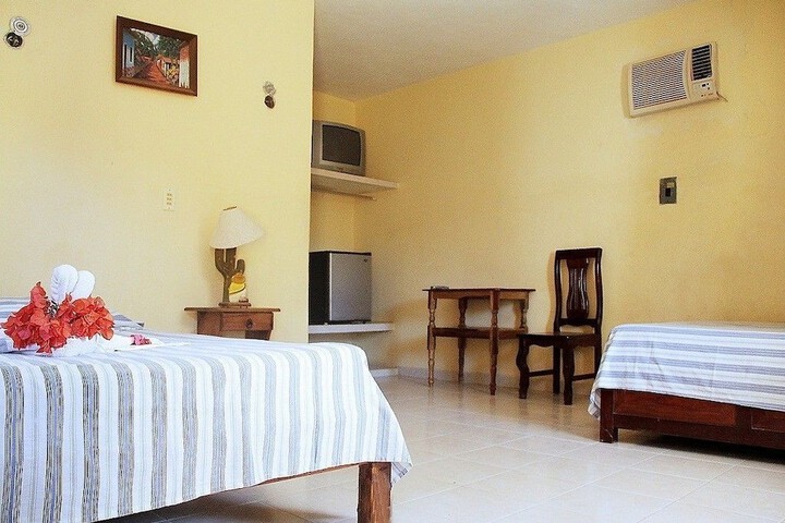 Room 5 of 28