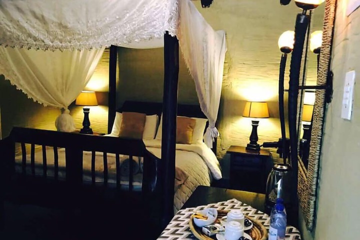 Room 11 of 26