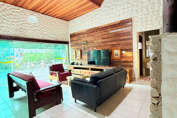 Room 46 of 70