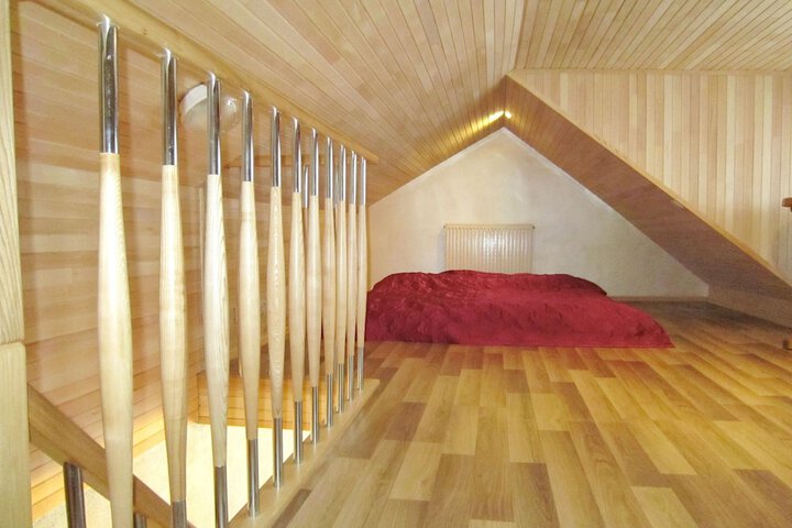 Room 9 of 97