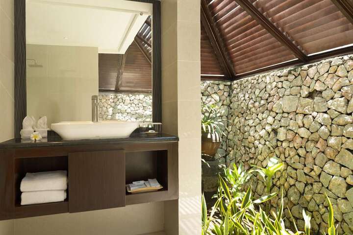 Bath Interior