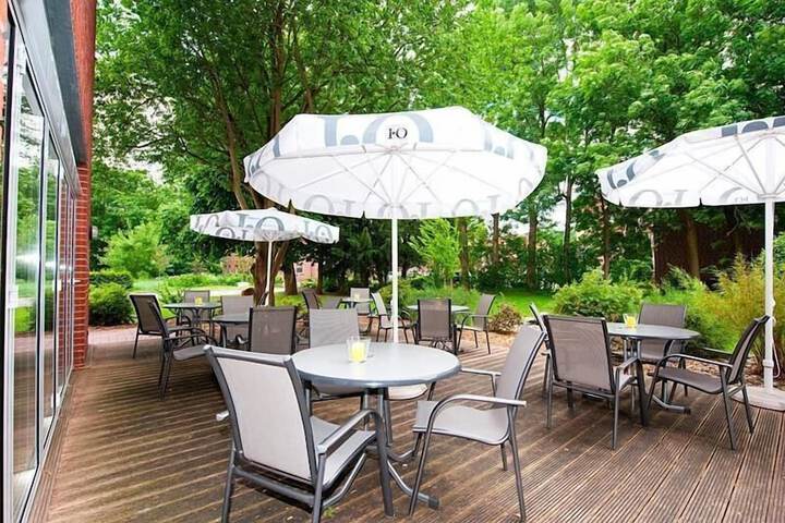 Terrace/Patio 16 of 16