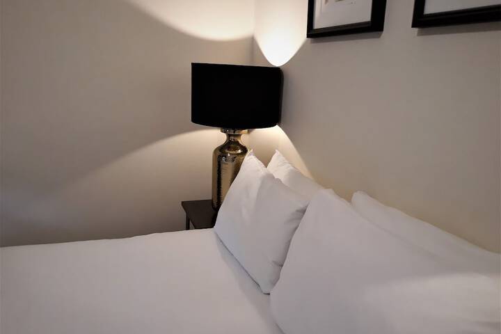 Room 26 of 48