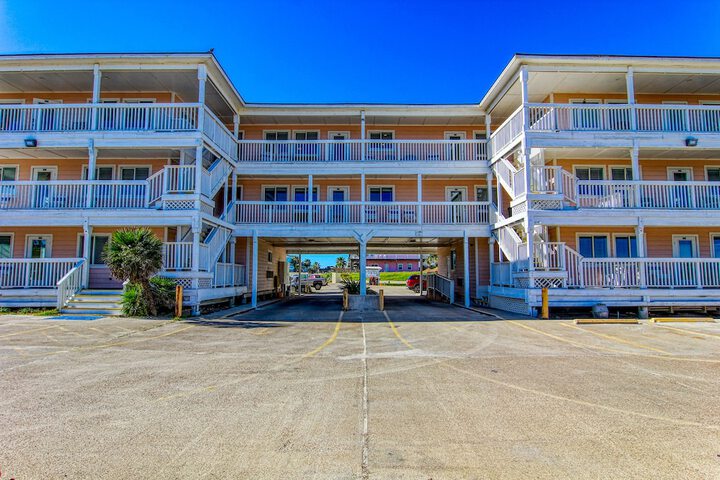 Hotel 158 of 173
