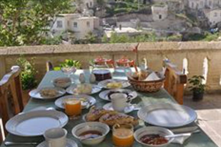 Breakfast/Coffee Service 8 of 21