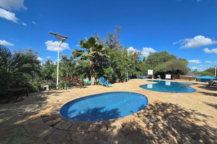 Pool 28 of 69