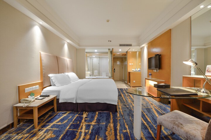 Room 16 of 91