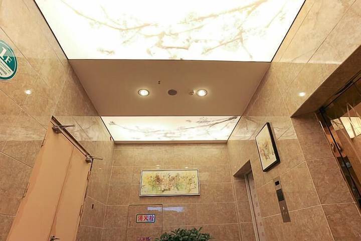 Ballroom/Hall 62 of 66