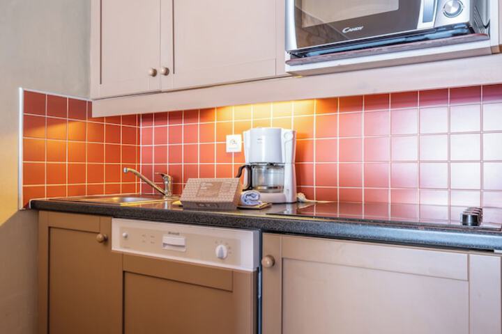 Private kitchenette