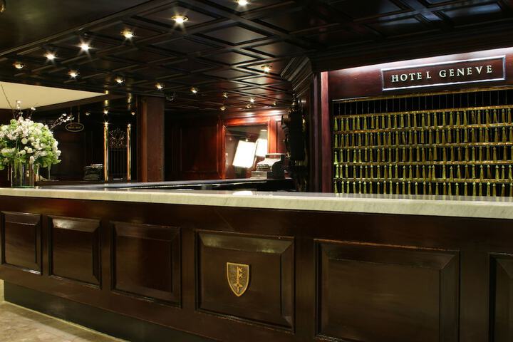Guest Lobby