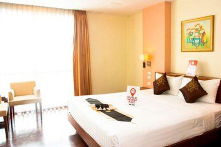Room 30 of 76