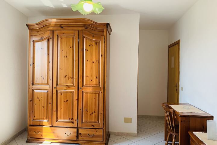 Room 13 of 72