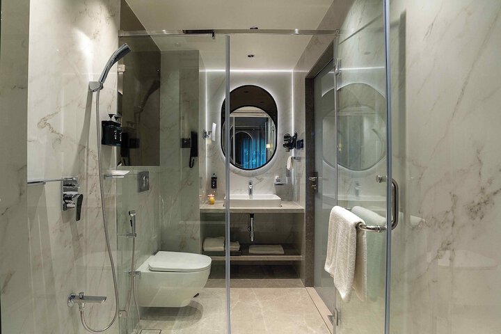 Bathroom Interior Photo