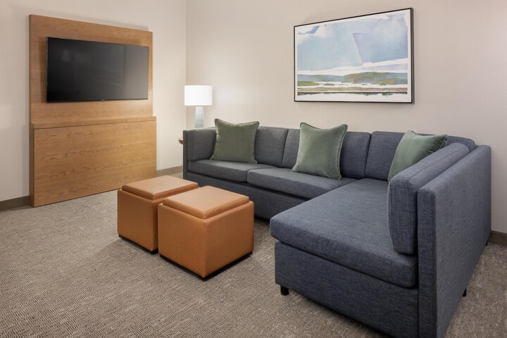 Room 52 of 112