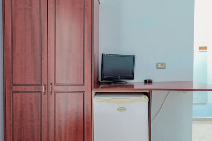 Room 57 of 101