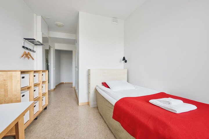 Room 49 of 141