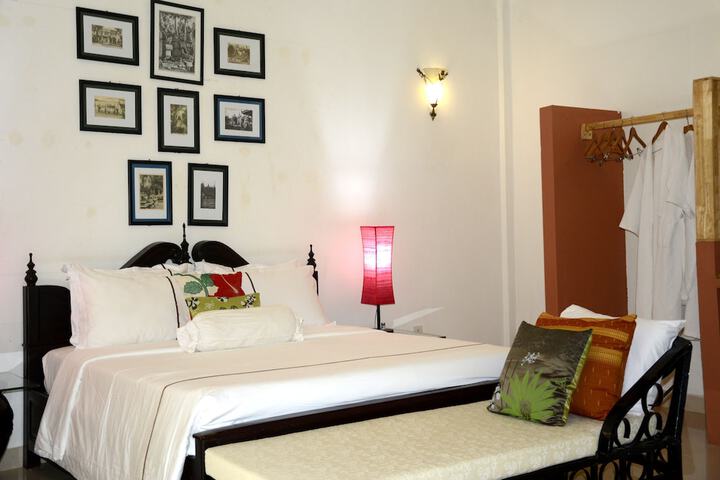 Room 29 of 89