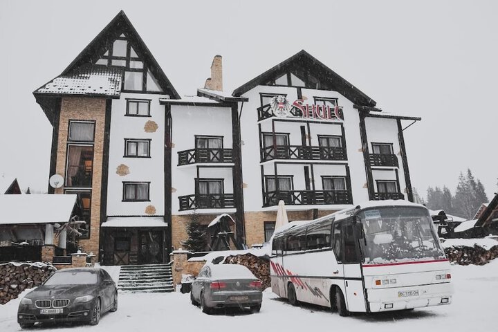 Hotel 35 of 37