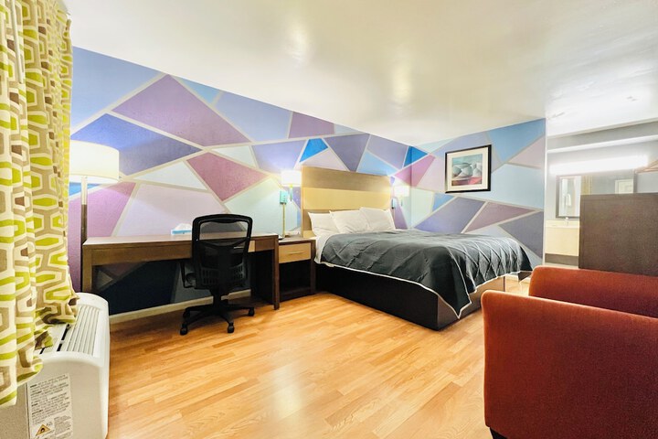 Room 16 of 47