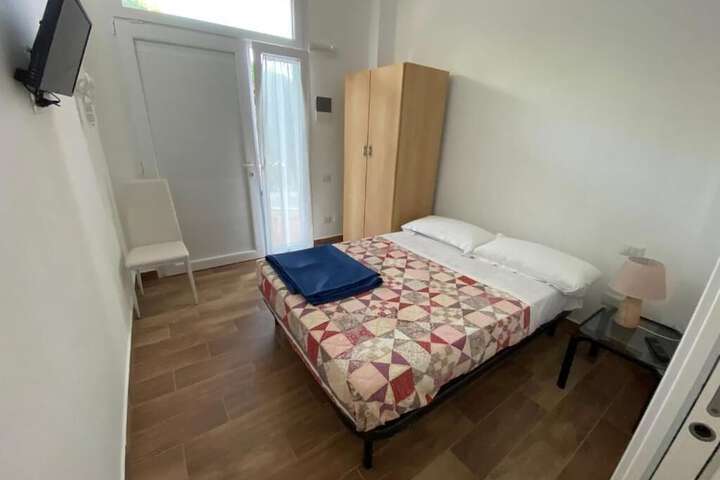 Room 55 of 99