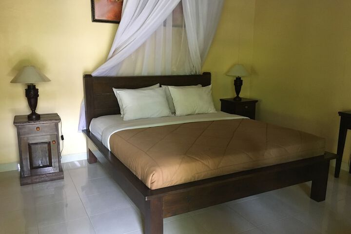Room 19 of 79