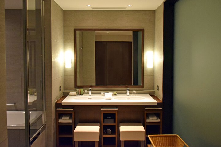 Clean Restrooms
