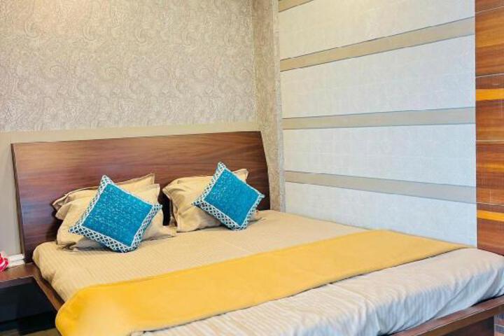 Siddharth Lake View Penthouse Kolhapur.