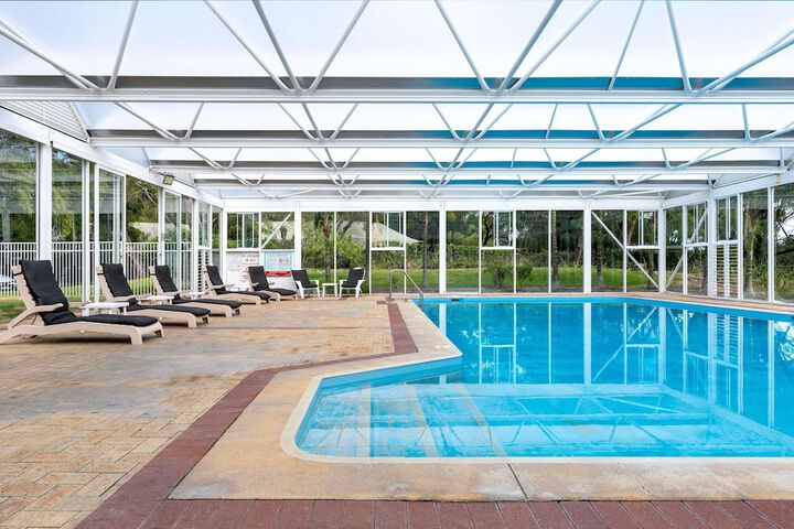 Pool 69 of 132