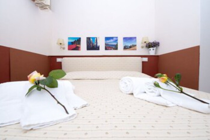 Room 21 of 61