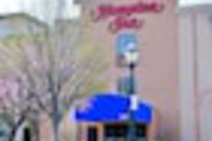 Primary image