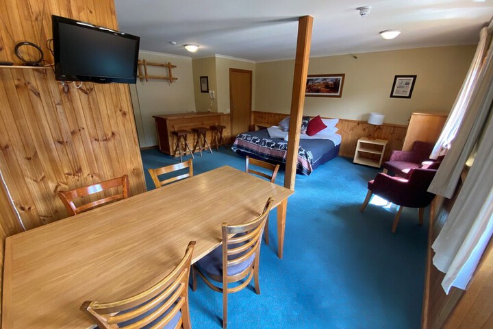 Room 10 of 41