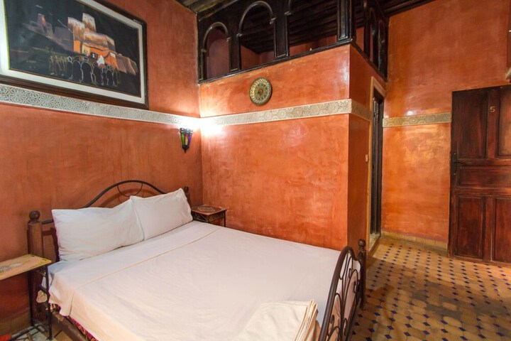 Room 14 of 50