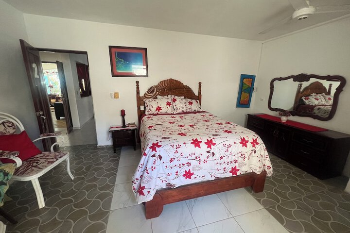 Room 12 of 132