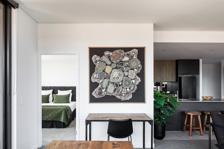 Room 11 of 40