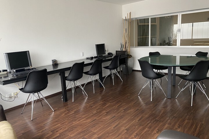 Business Center 54 of 61