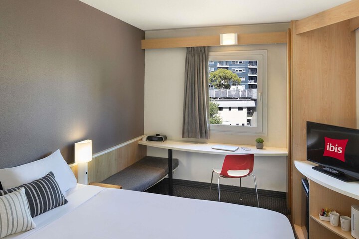 Room 22 of 70