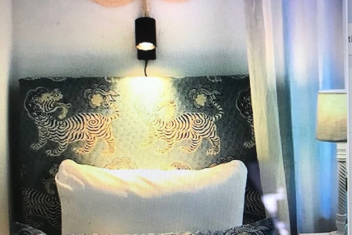 Room 24 of 57