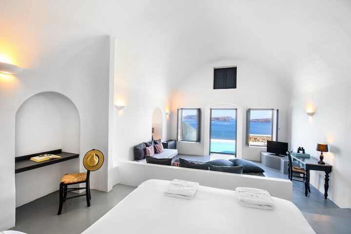 Room 25 of 144