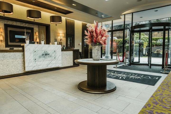 Guest Lobby