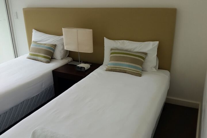 Room 9 of 124