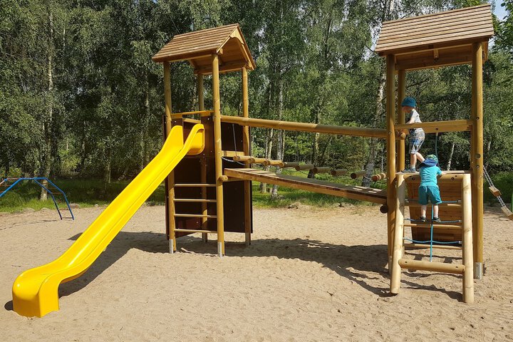 Children's play area - outdoor