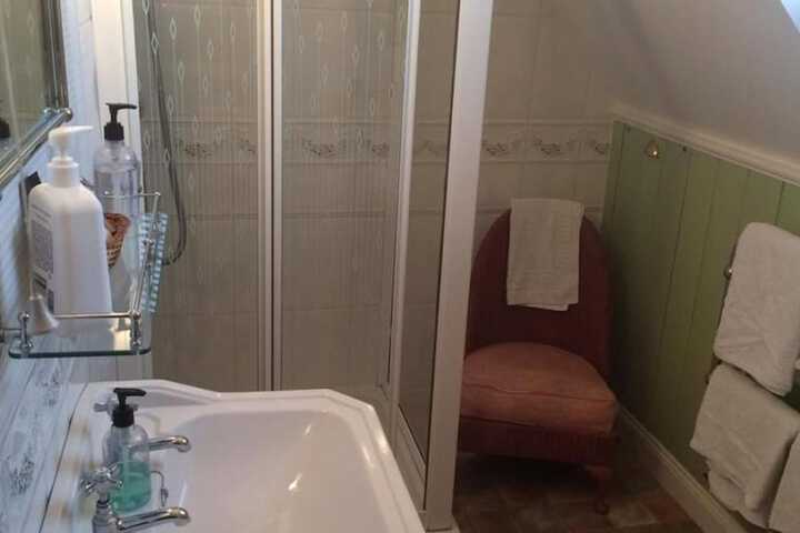Bath Interior