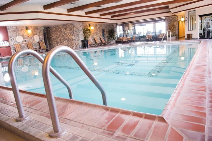 Pool 6 of 11