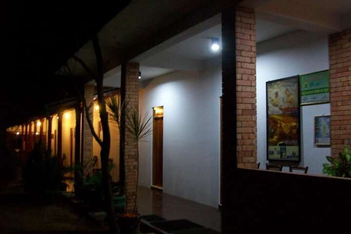Ballroom/Hall 10 of 17